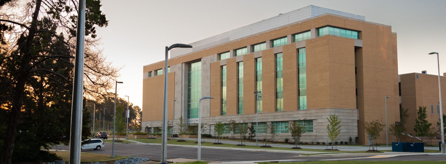 Exterior School of Medicine - UMMC Jackson Campus.